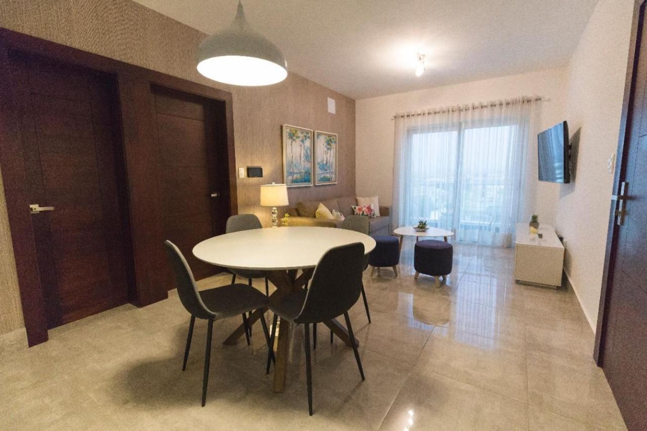 Soha Suites II 산티아고 데 로스 카바예로스 외부 사진