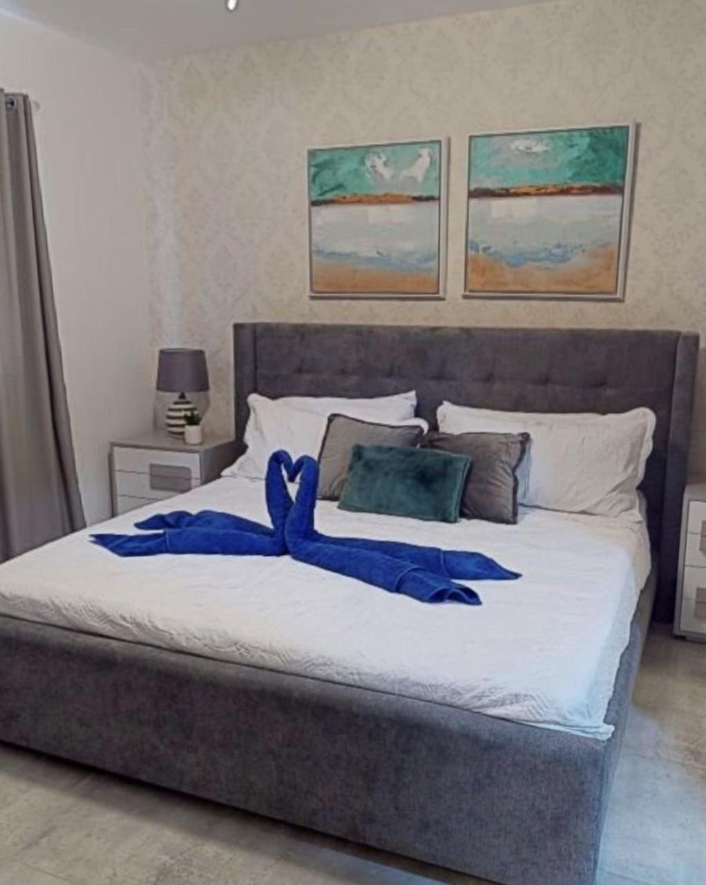 Soha Suites II 산티아고 데 로스 카바예로스 외부 사진