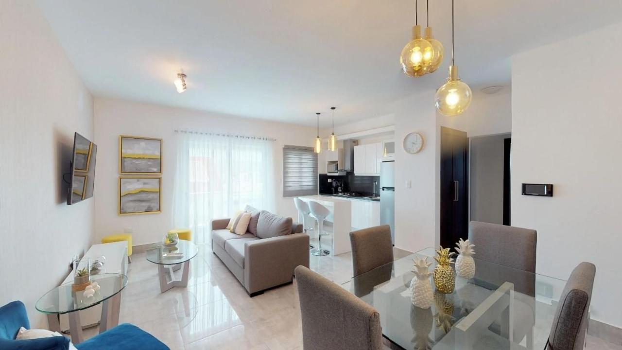 Soha Suites II 산티아고 데 로스 카바예로스 외부 사진